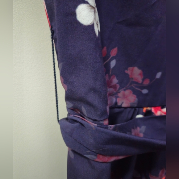 Eshakti custom- Navy floral - Picture 10 of 13